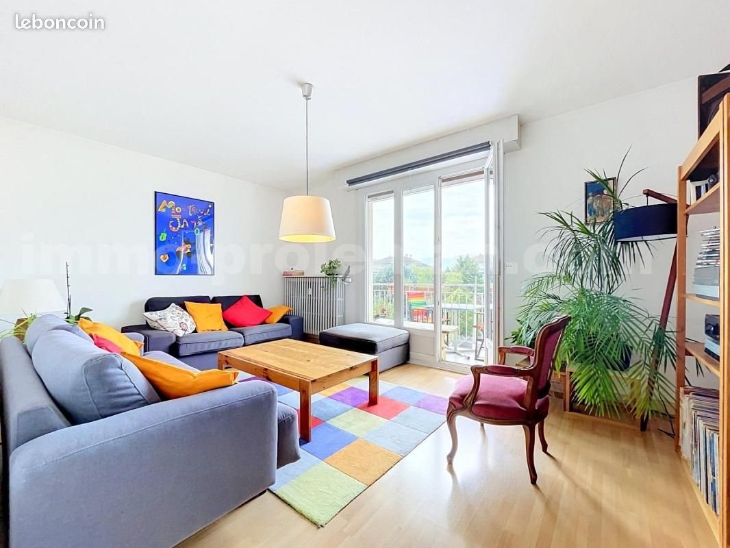 Appartement à vendre, 74m², Annemasse