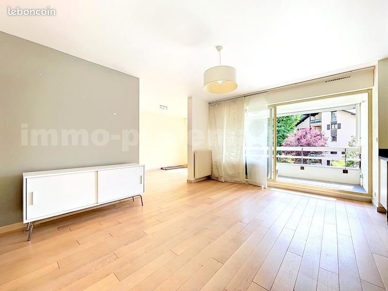Appartement à vendre, 80m², Collonges-sous-Salève