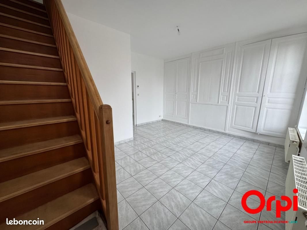 Maison à louer, 50m², Laon
