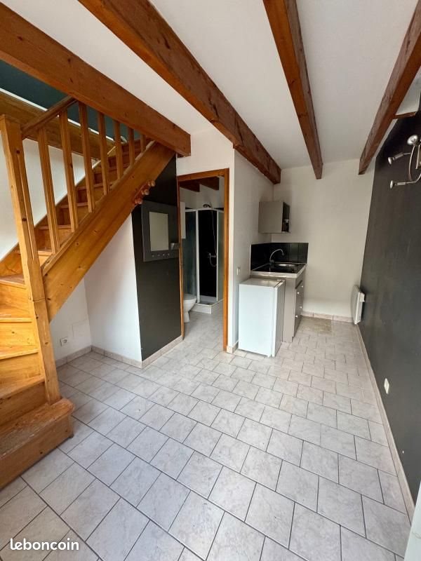 Appartement à louer, 16m², Epernay