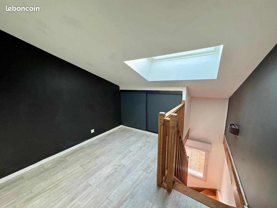 Appartement à louer, 16m², Epernay