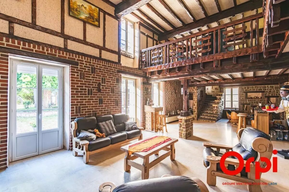 Maison à vendre, 472m², Nouvion-et-Catillon
