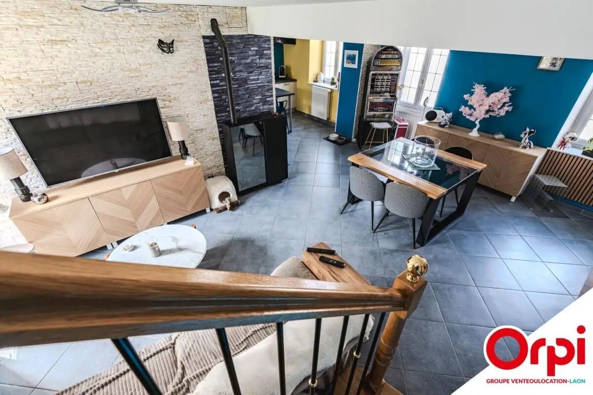 Maison à vendre, 115m², Bruyères-et-Montbérault
