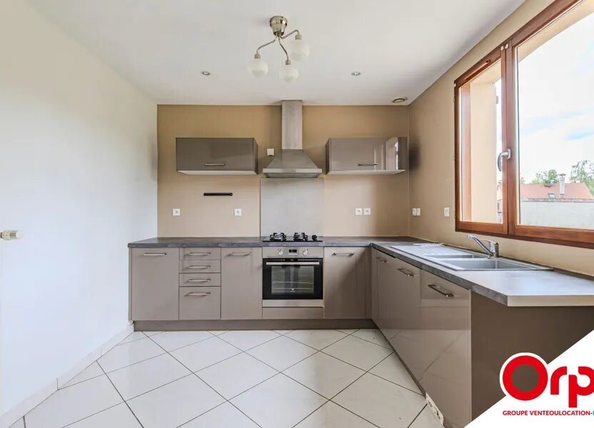 Maison à vendre, 173m², Bruyères-et-Montbérault