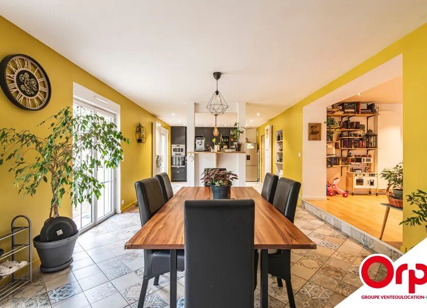 Maison à vendre, 225m², Laon