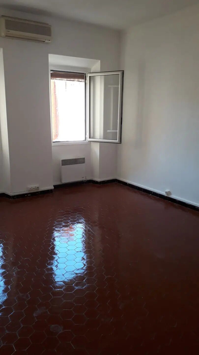 Appartement à louer, 32m², Drap