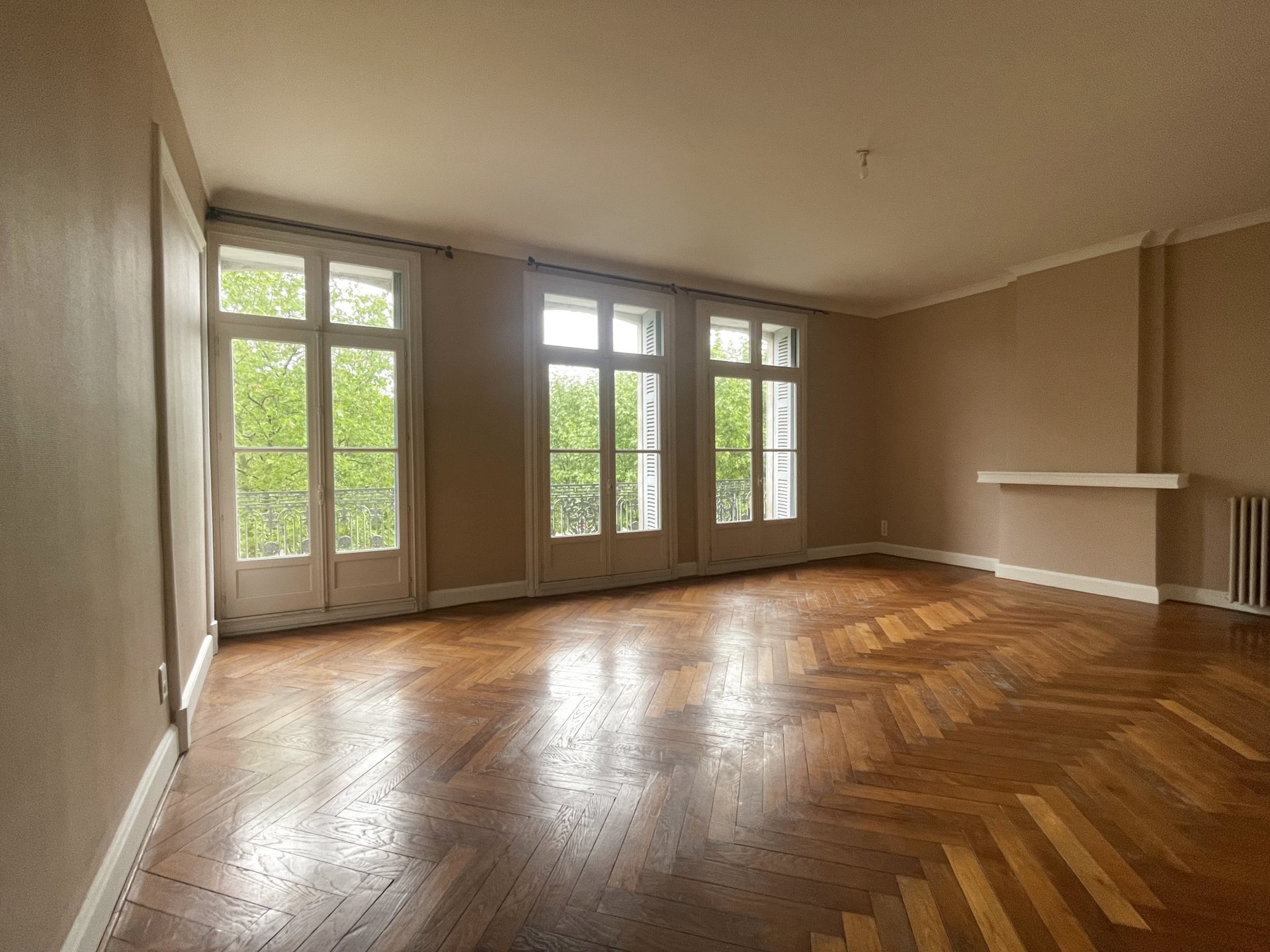 Appartement à louer, 83m², Béziers