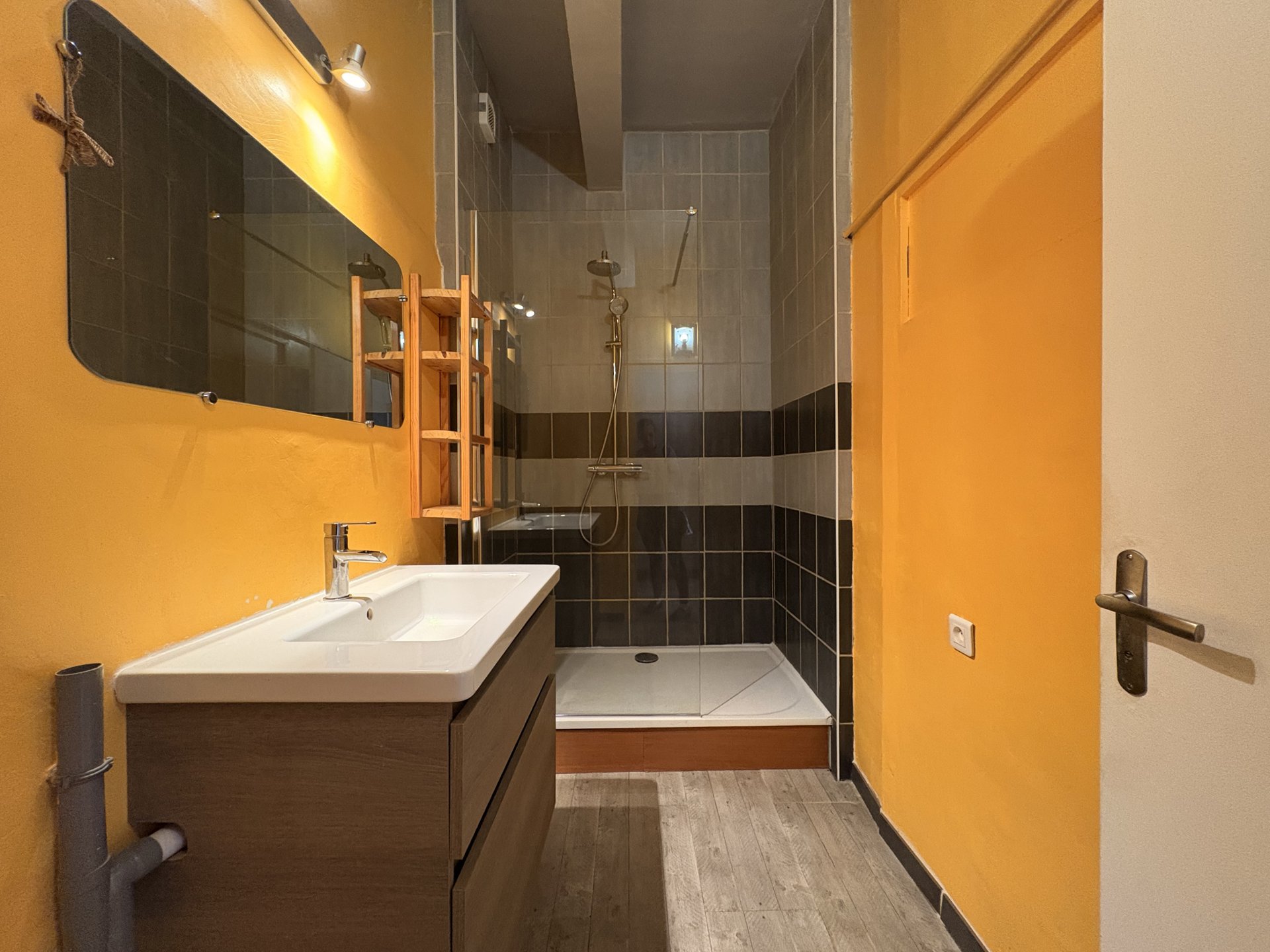 Appartement à louer, 77m², Béziers