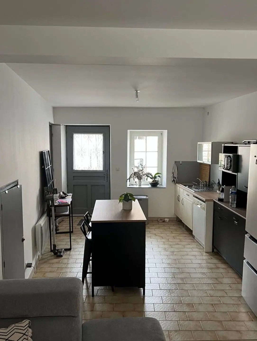 Maison à louer, 65m², Mollégès