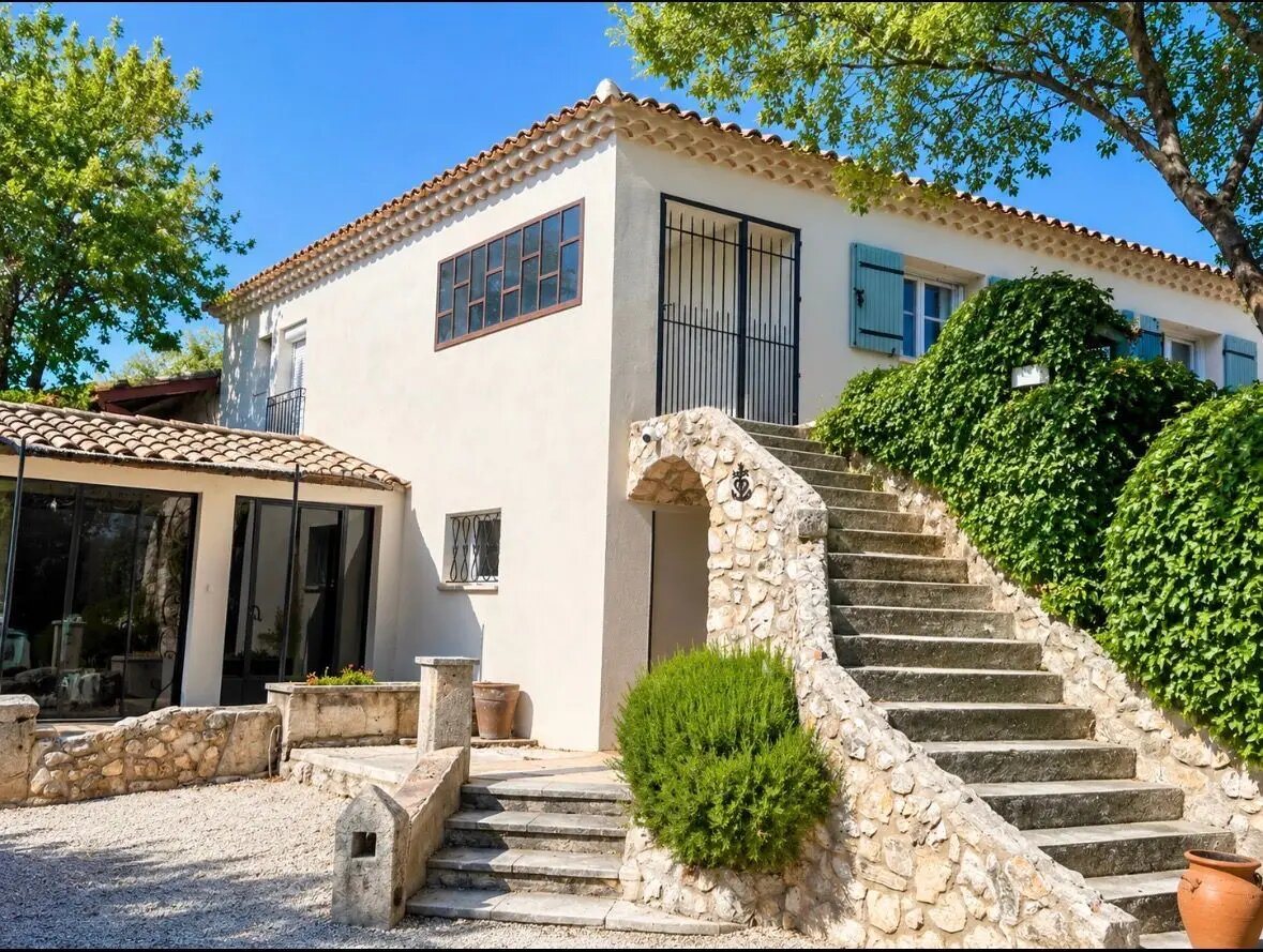 Maison à vendre, 207m², Mollégès
