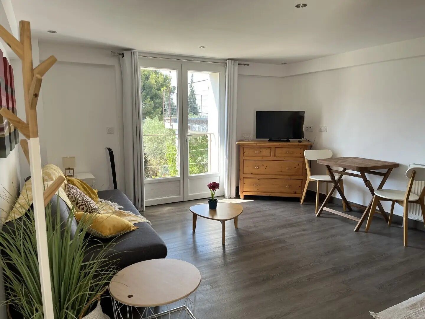 Appartement à louer, 20m², Cassis