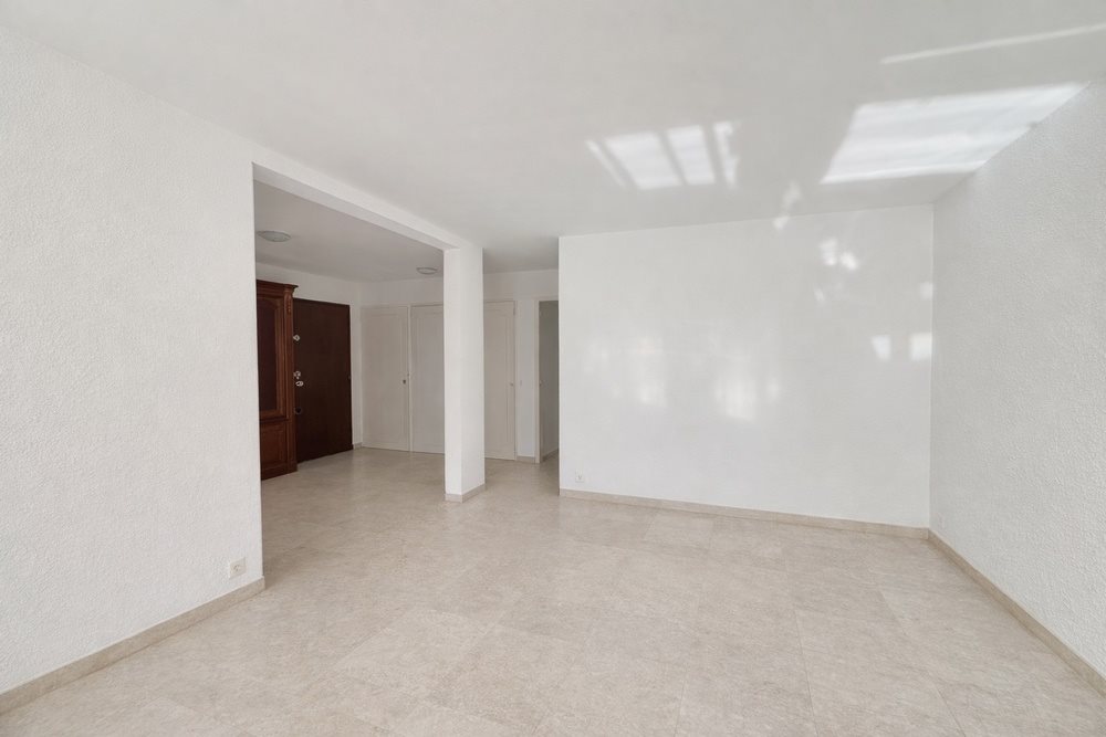 Appartement à louer, 2m², Cassis