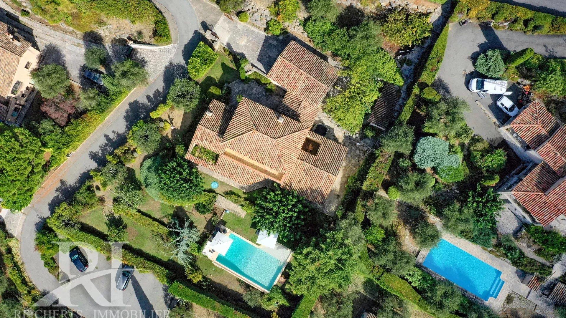 Maison à vendre, 225m², Cabris