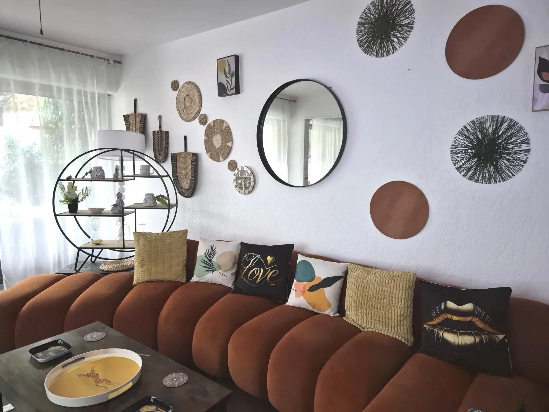 CANNES, ground-floor 2 bedroom apartment (68 Sqm) with a 20 Sqm terrace