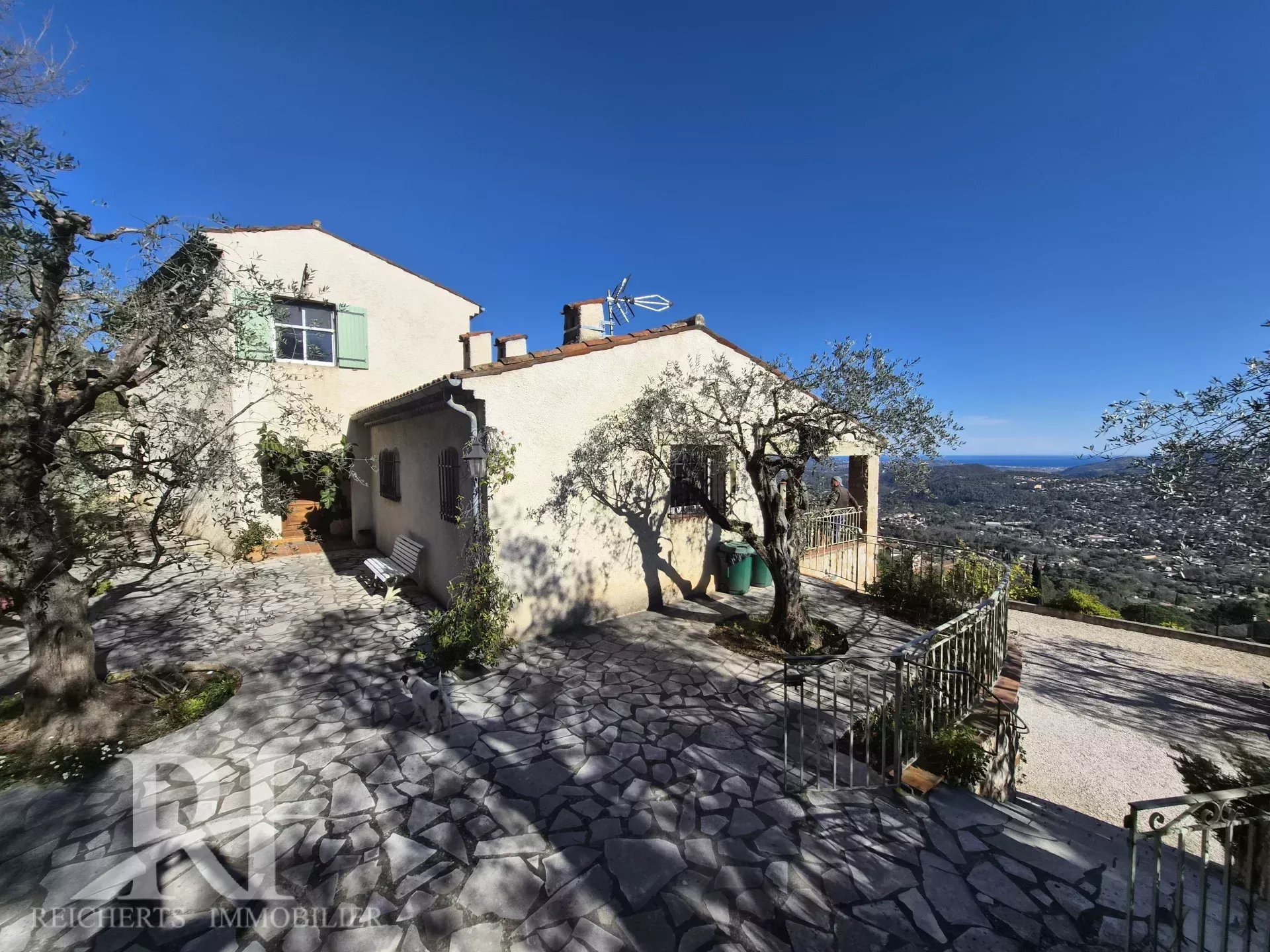 Maison à vendre, 221m², Spéracèdes