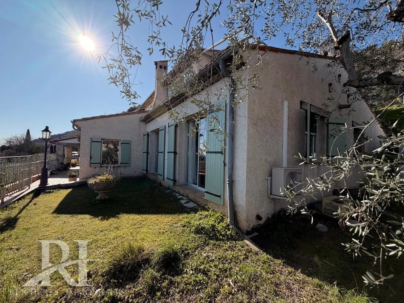 Maison à vendre, 221m², Spéracèdes