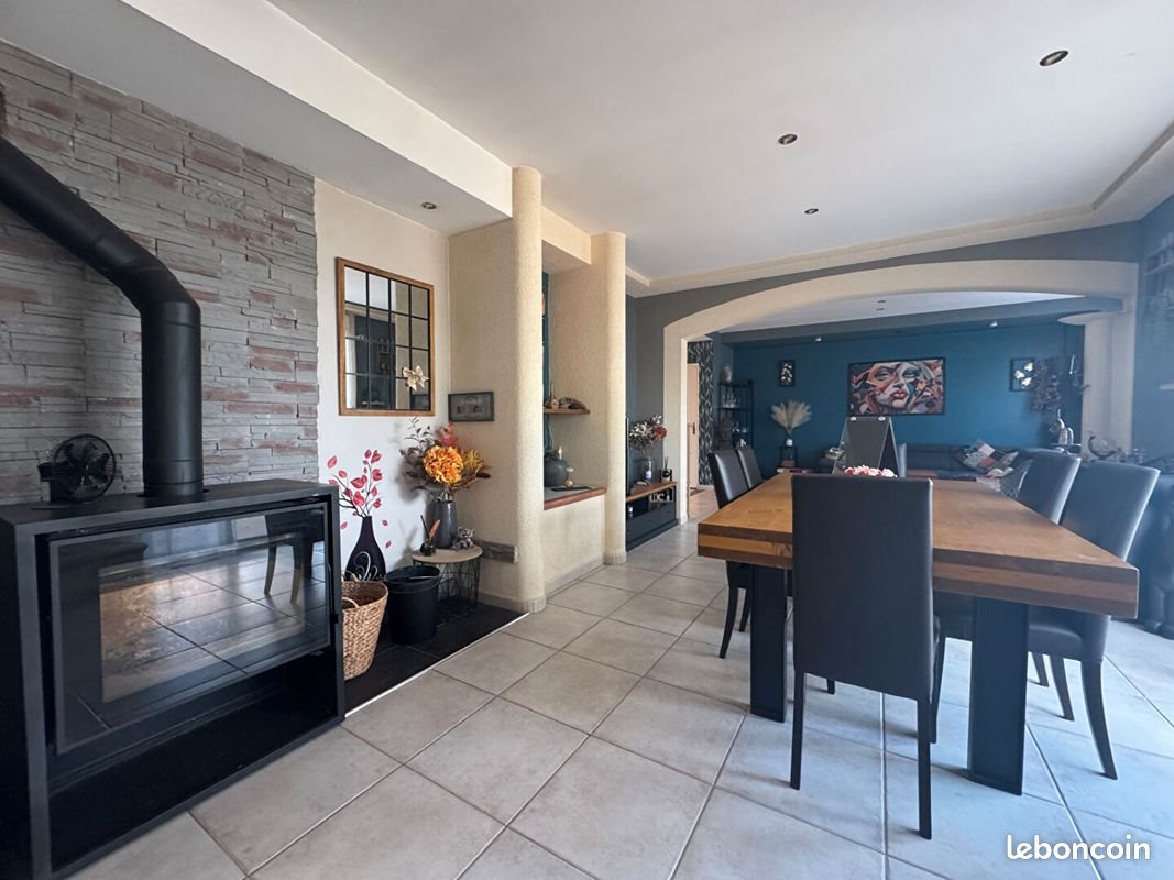 Maison à vendre, 226m², Saint-Florent-le-Vieil
