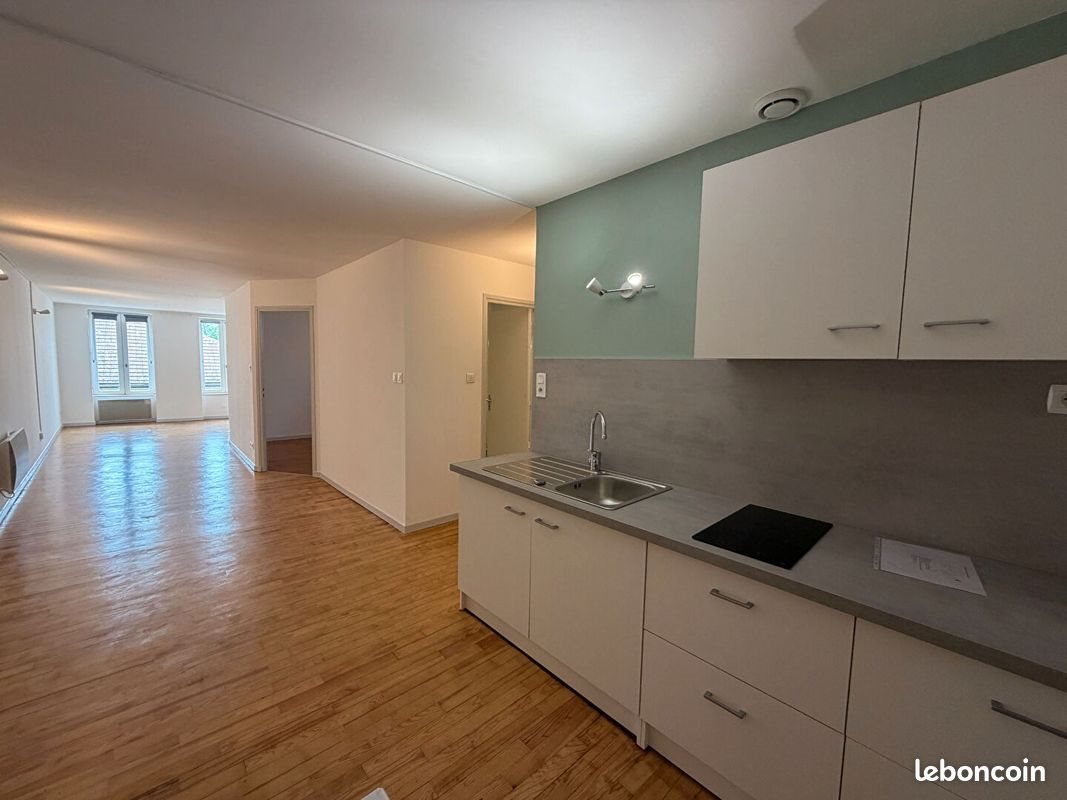 Appartement à louer, 56m², Louhans