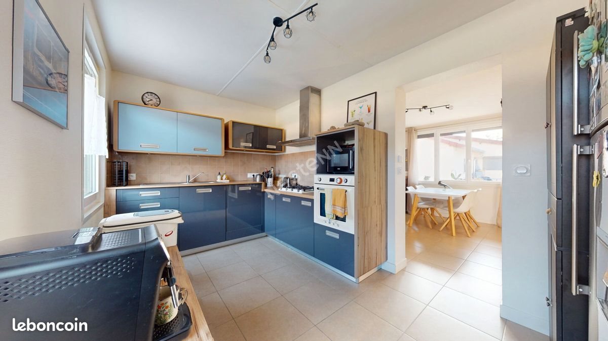 Maison à vendre, 145m², Sornay