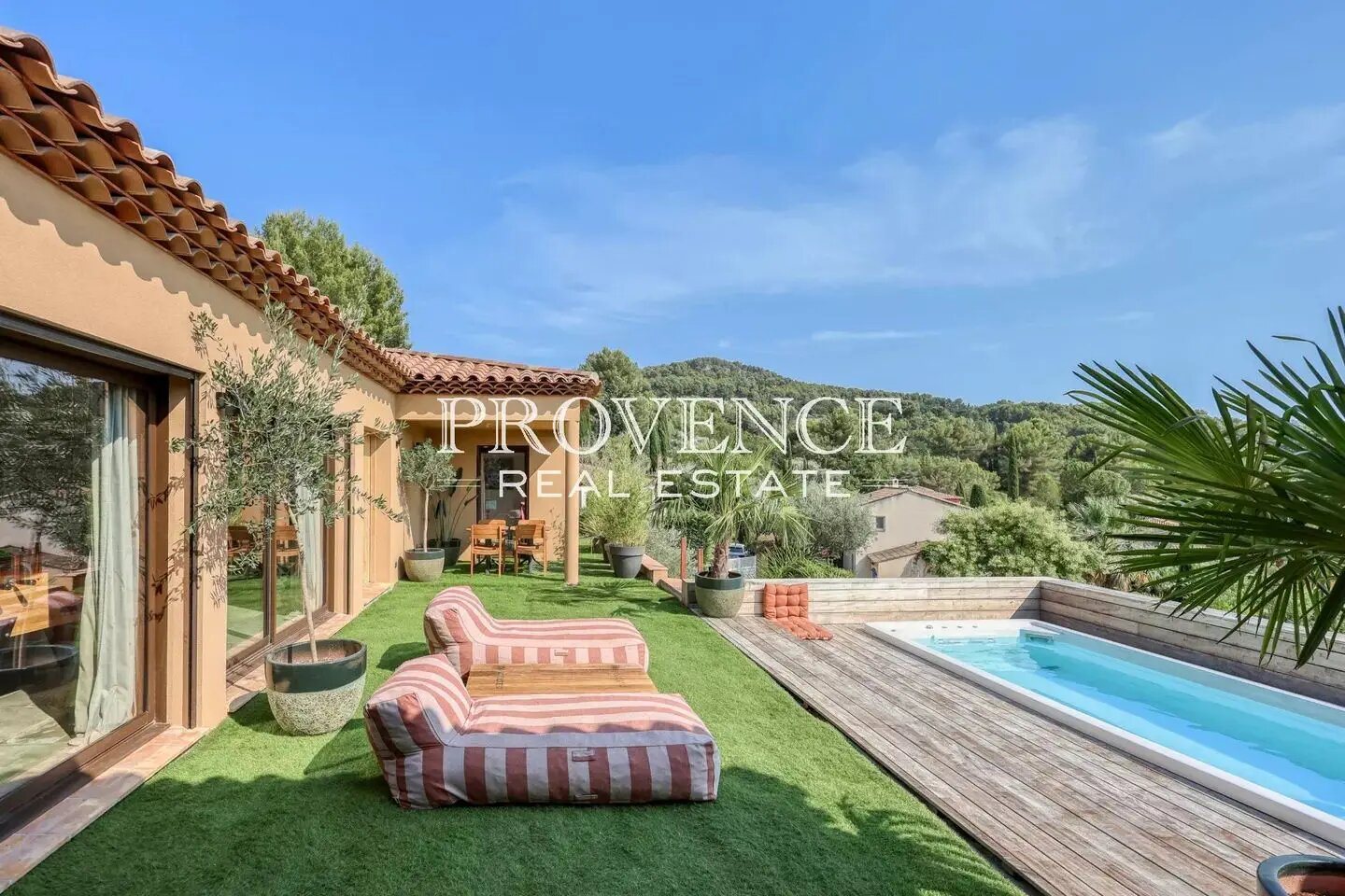 Maison à vendre, 310m², Le Castellet