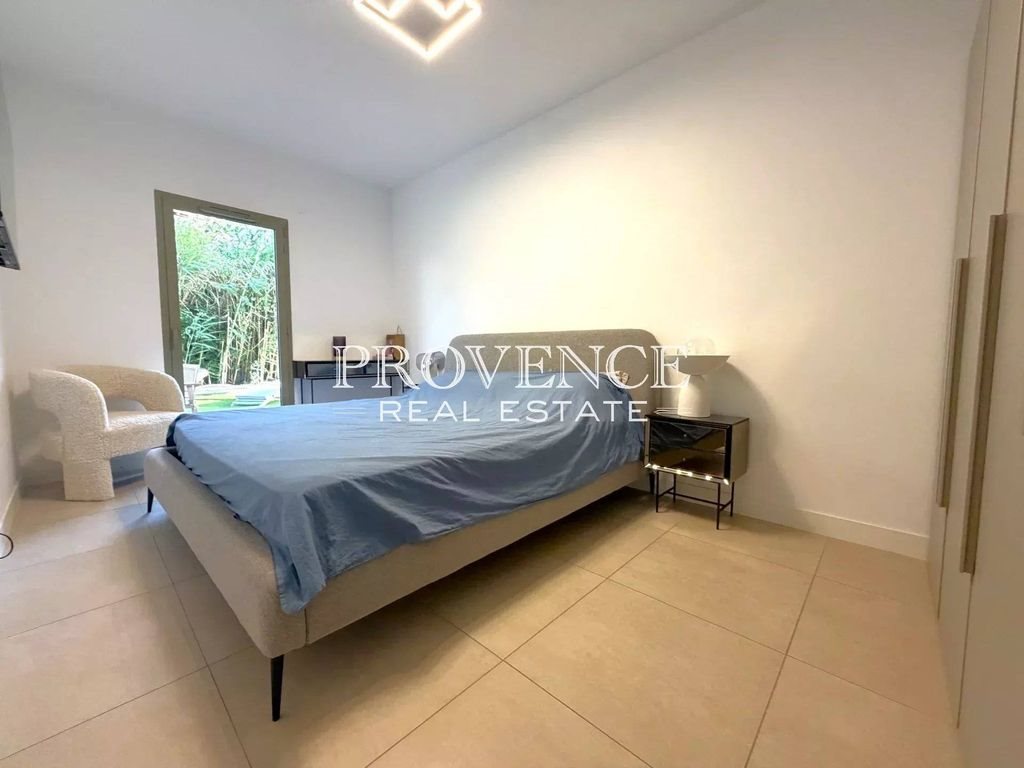 Appartement à louer, 64m², Marseille 8ème