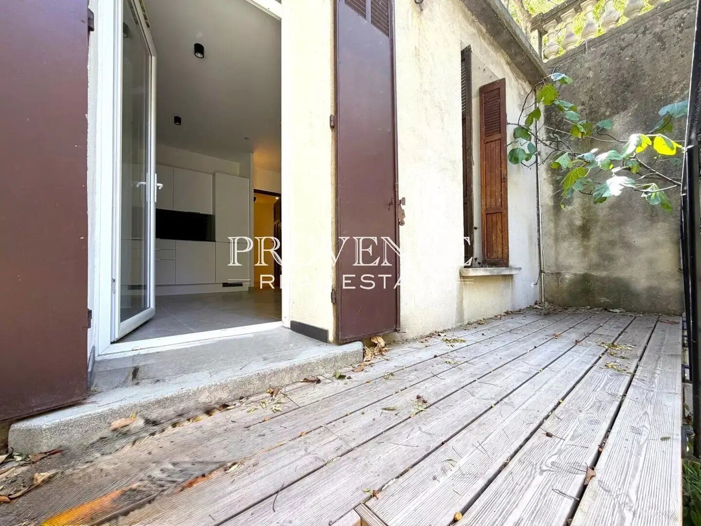 Appartement à louer, 40m², Marseille 8ème