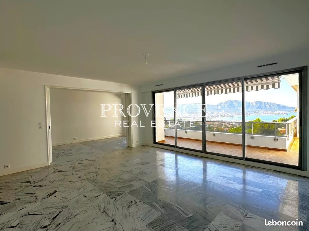 Appartement à louer, 145m², Marseille 8ème