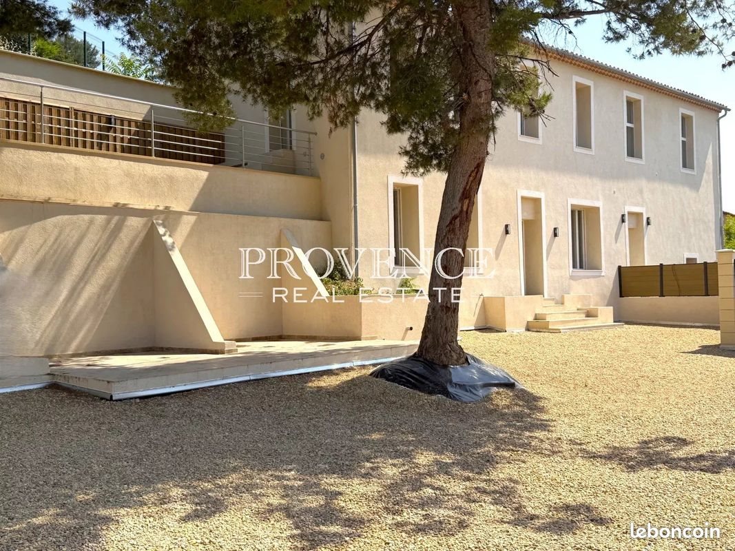 Appartement à louer, 115m², Marseille 11ème