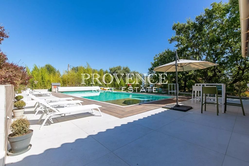 Maison à louer, 300m², Aubagne