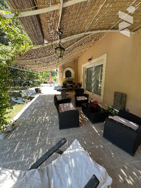 Appartement à vendre, 333m², Tarascon