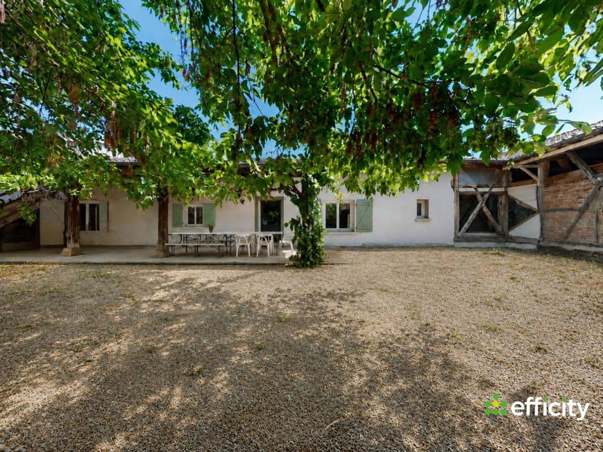 Maison à vendre, 131m², Perrex