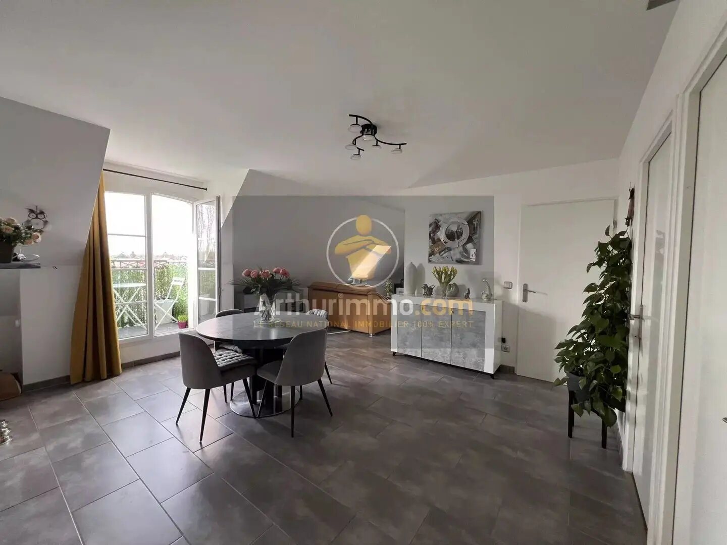 Appartement à vendre, 74m², Fontenay-Trésigny