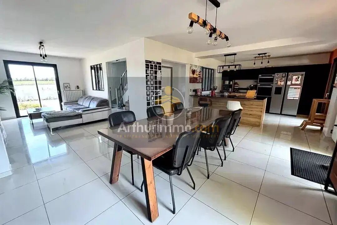 Maison à vendre, 160m², Yèbles