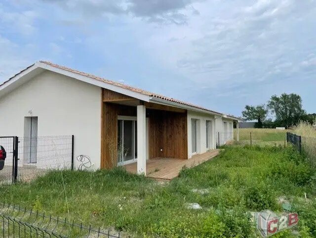 Maison à louer, 83m², Martillac