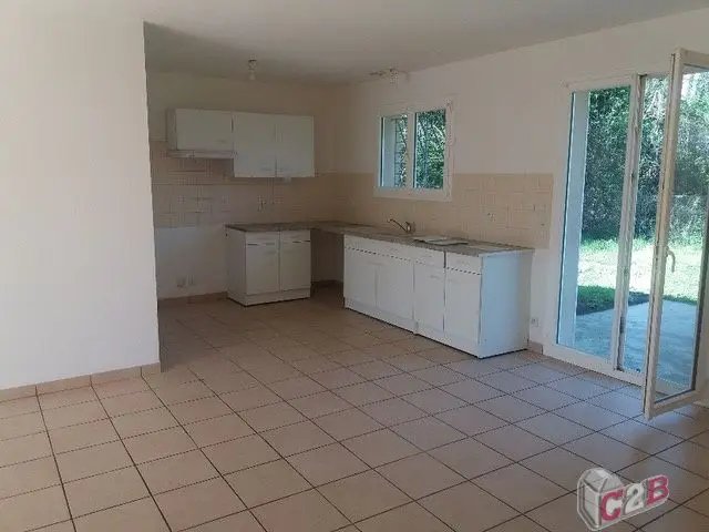 Maison à louer, 80m², Noaillan