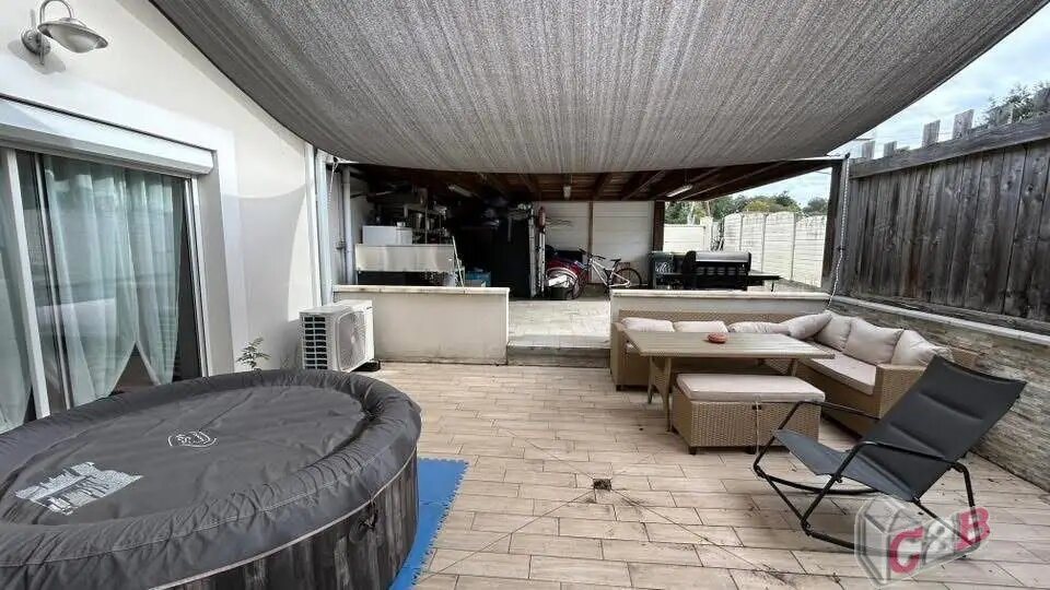 Maison à vendre, 83m², Saint-Médard-d'Eyrans