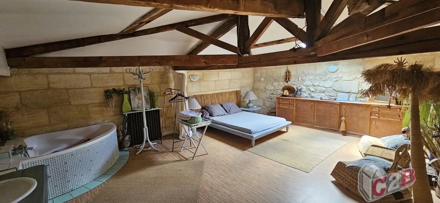Appartement à louer, 118m², Bègles