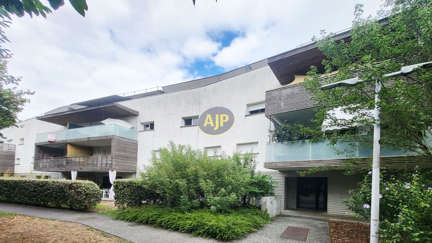 Appartement à vendre, 75m², Mérignac
