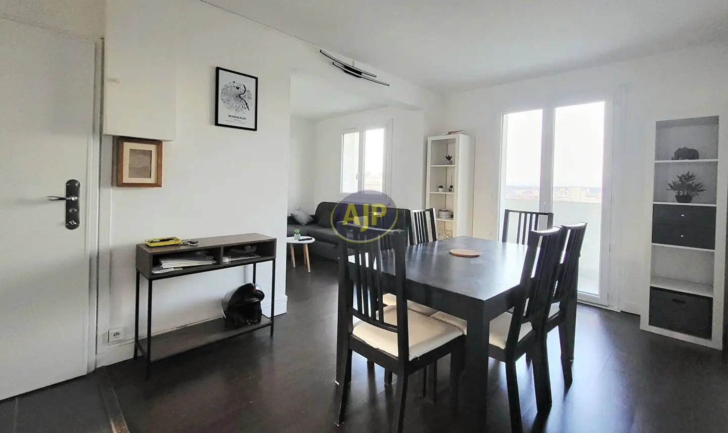 Appartement à vendre, 70m², Talence