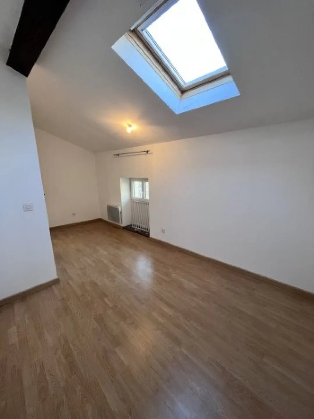 Appartement à louer, 84m², Lagnieu