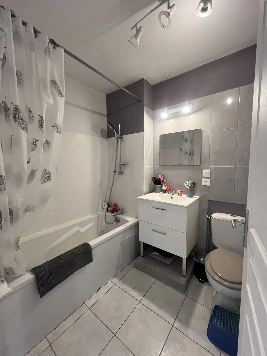 Maison à vendre, 72m², Loyettes