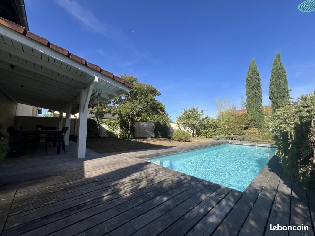 Maison à vendre, 177m², Saint-Jean-de-Niost