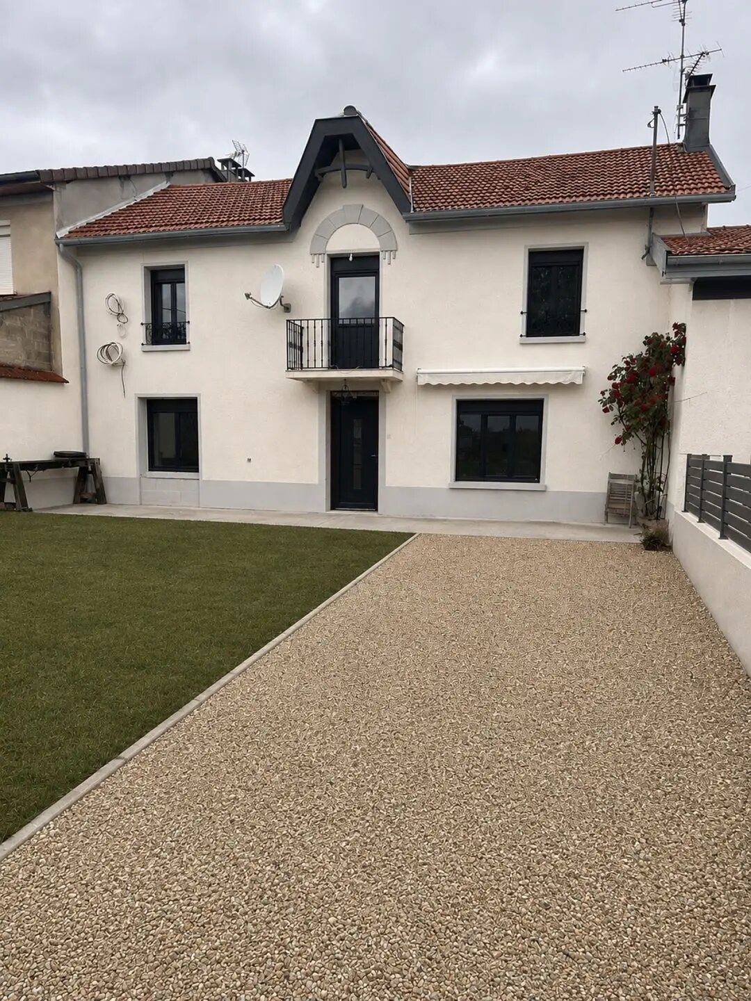 Maison à vendre, 130m², Villieu-Loyes-Mollon