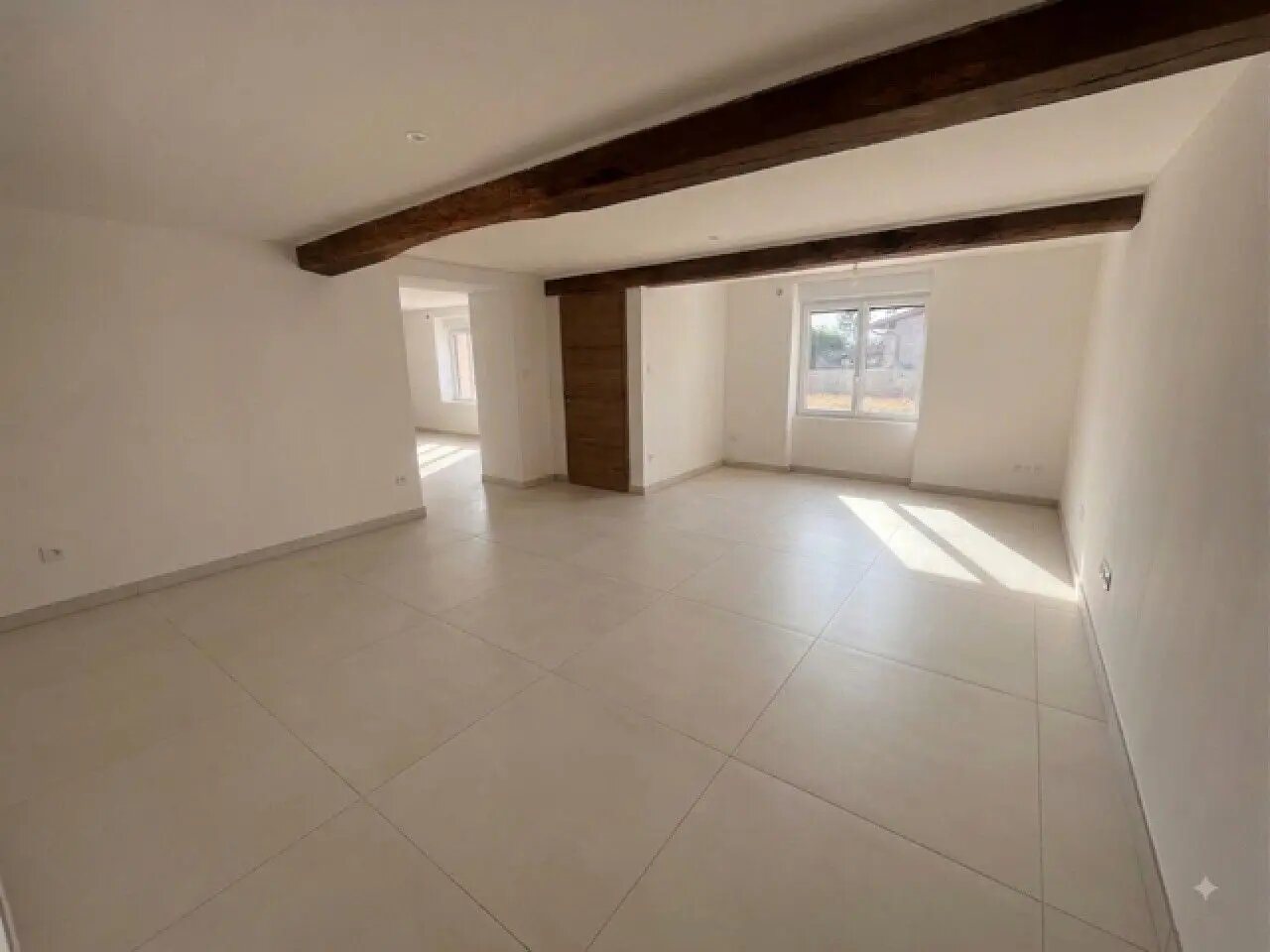 Maison à vendre, 130m², Villieu-Loyes-Mollon