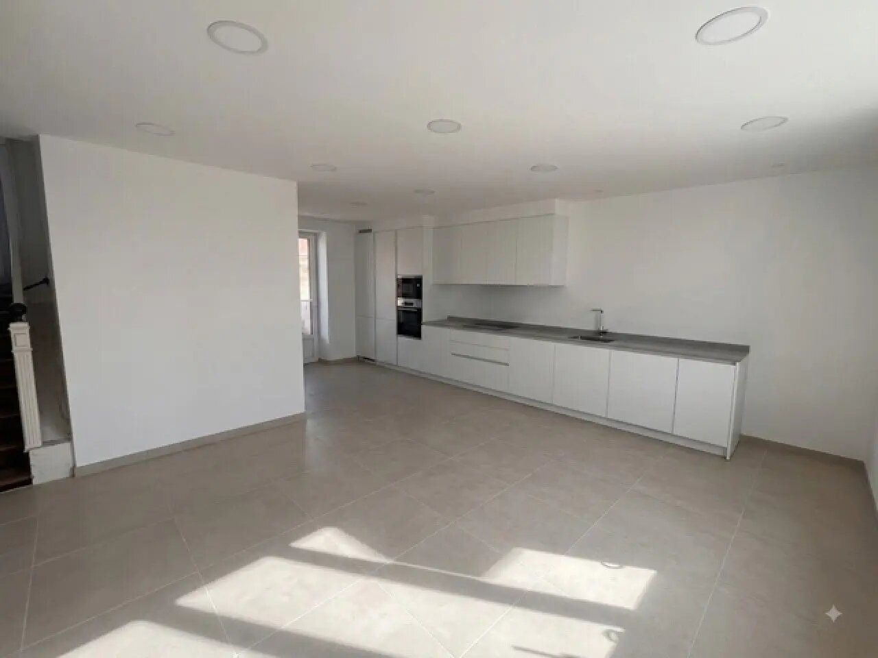 Maison à vendre, 130m², Villieu-Loyes-Mollon