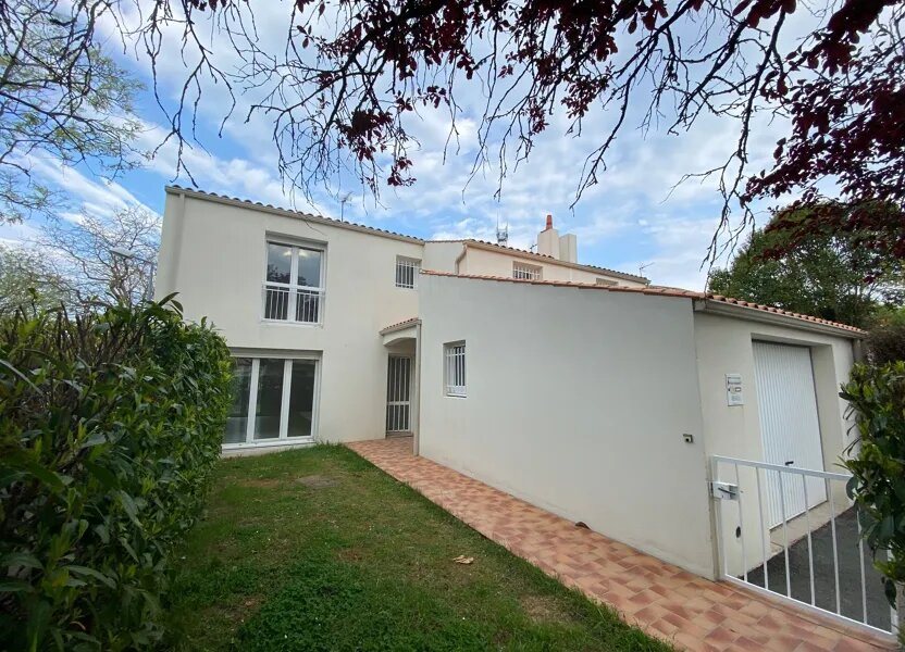 Maison à louer, 121m², La Rochelle