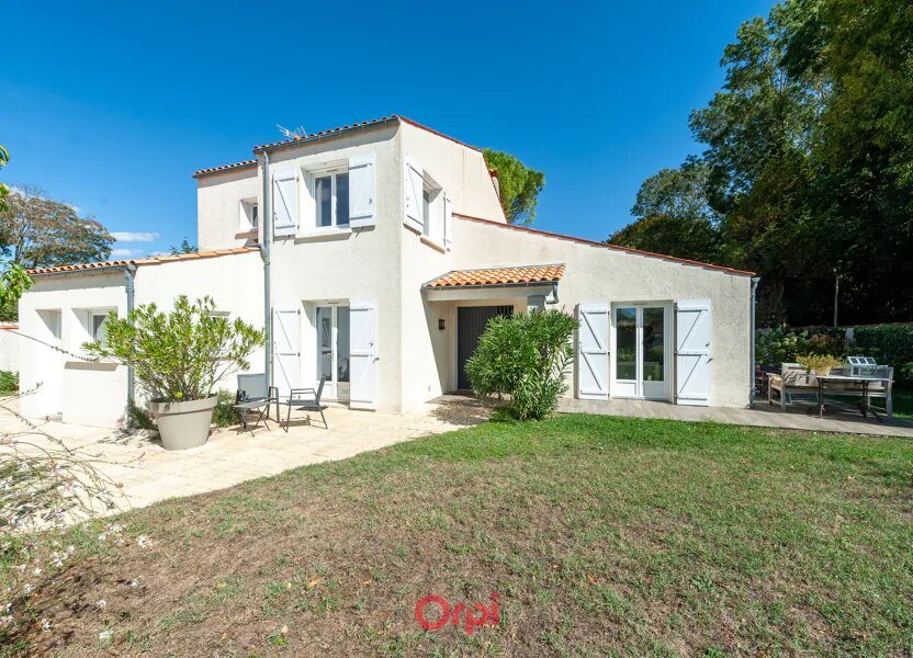 Maison à vendre, 157m², Périgny