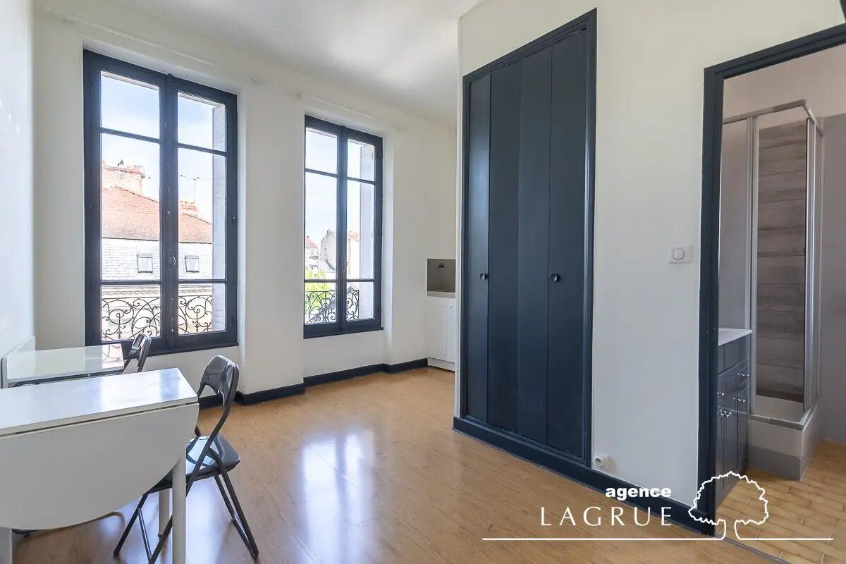 Appartement à louer, 19m², Vichy