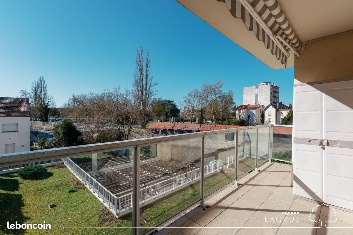 Appartement à louer, 72m², Vichy