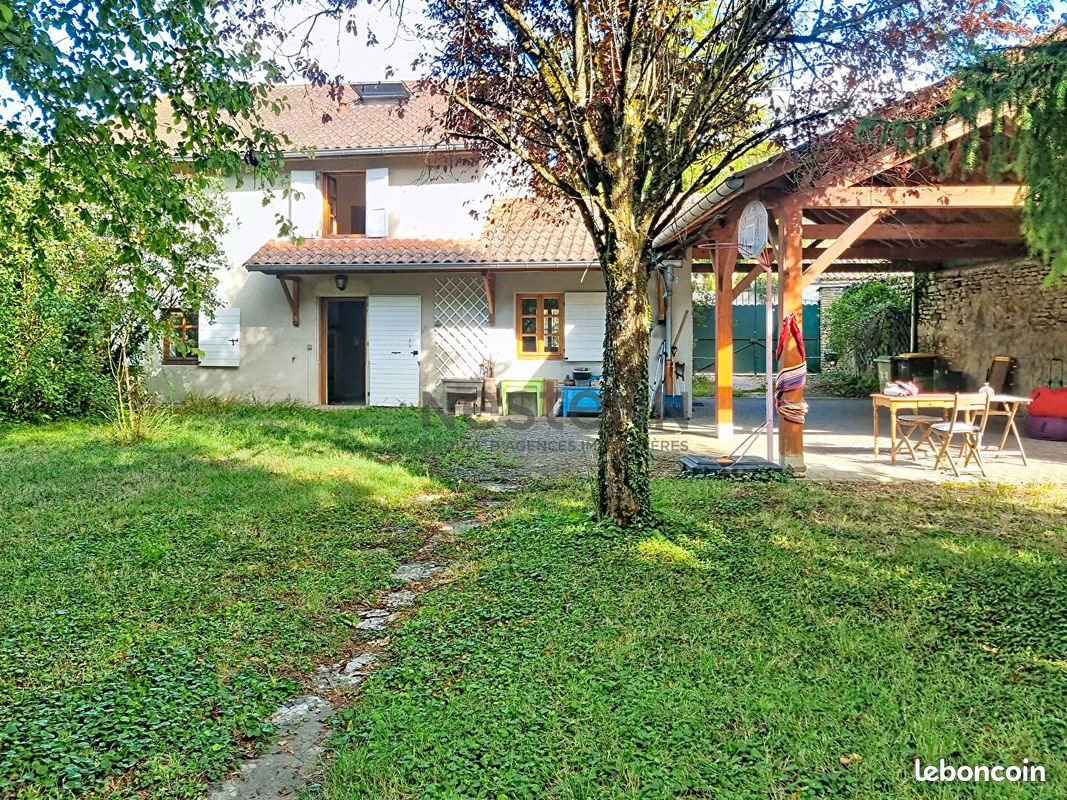 Maison à vendre, 157m², Crémieu